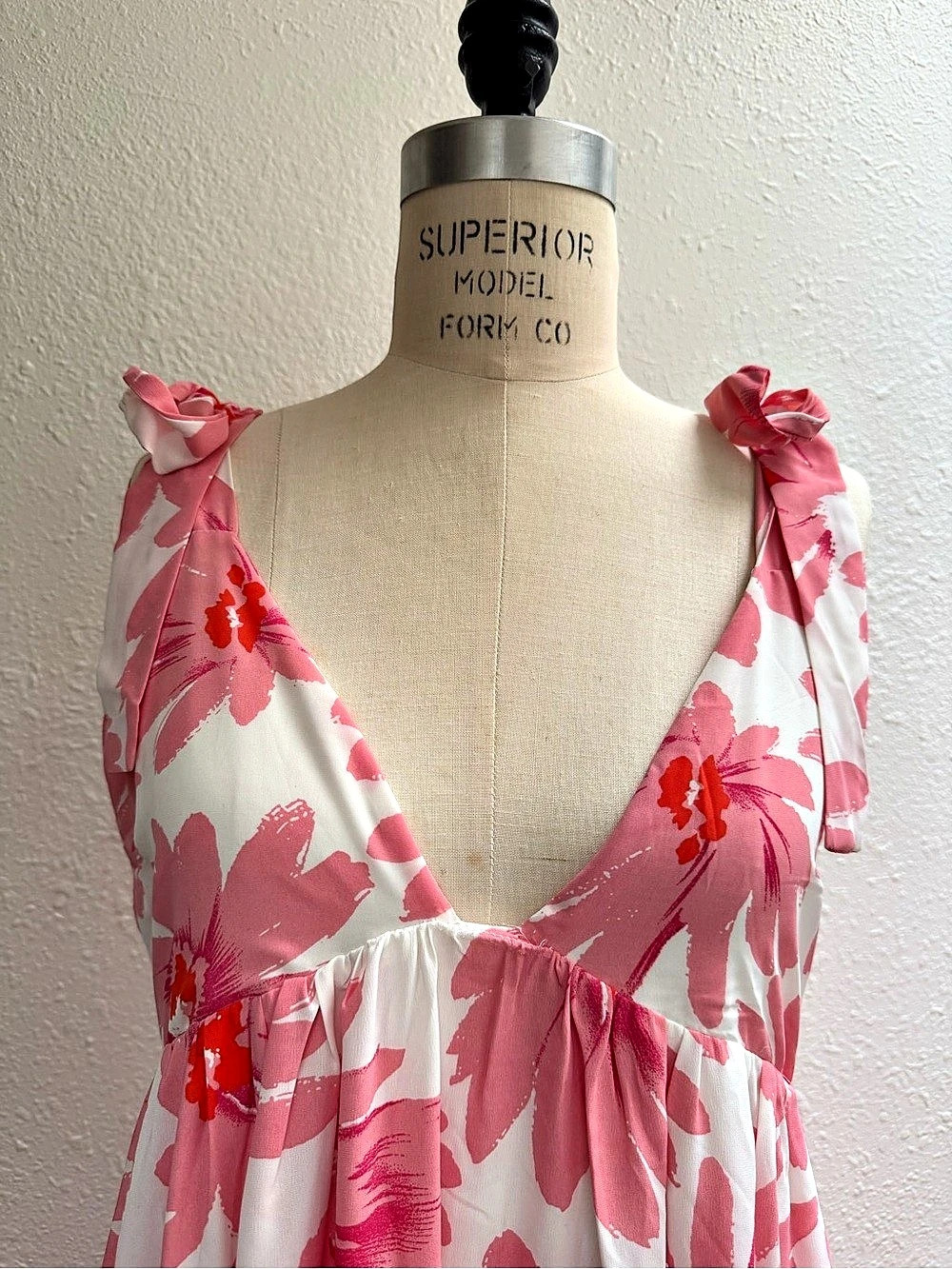 Lulus Floral Maxi Dress in Pink & White NWT - Picture 4 of 7